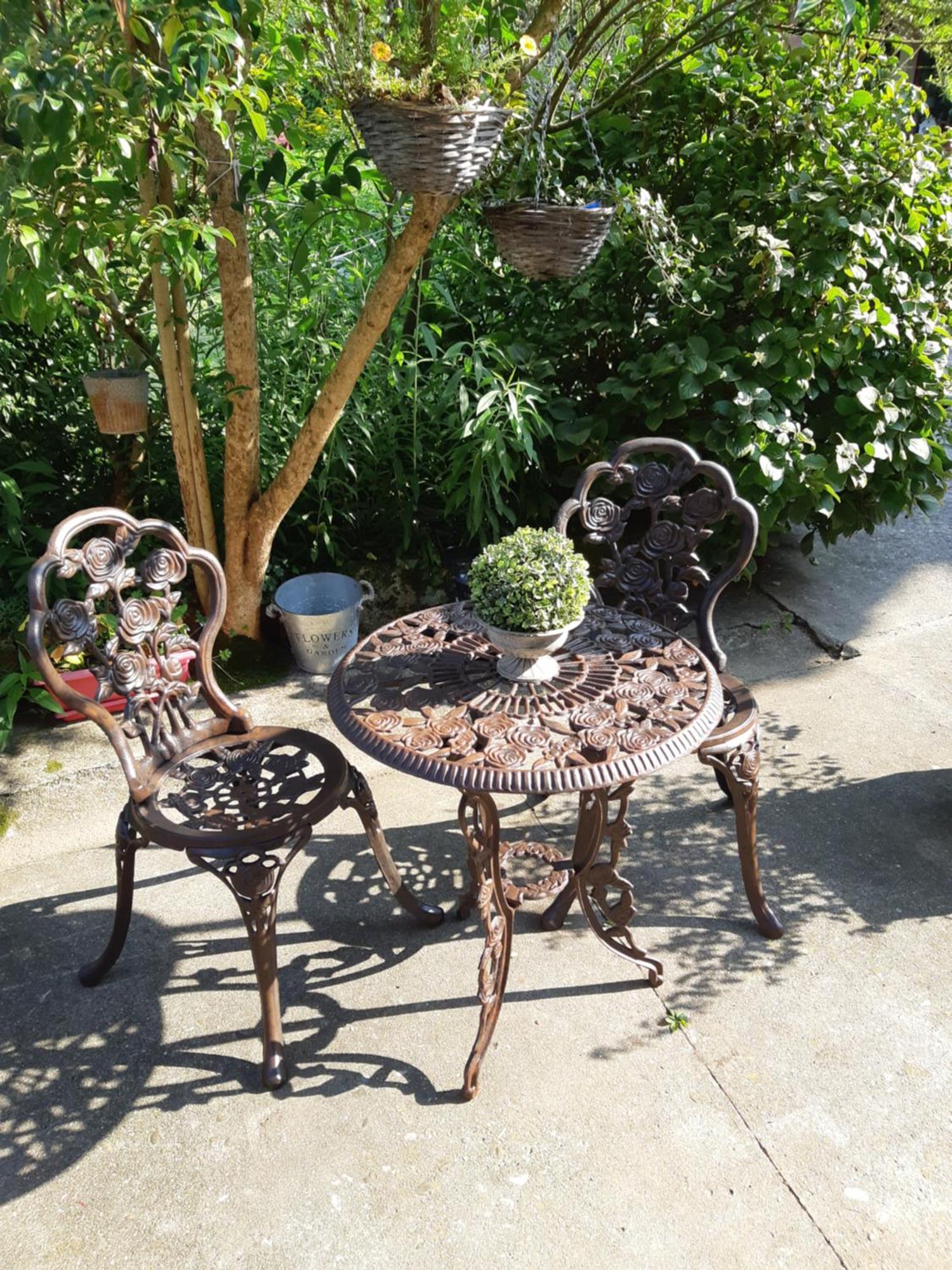 Chambre D'Hote Amitie Et Jardin Carmaux Luaran gambar