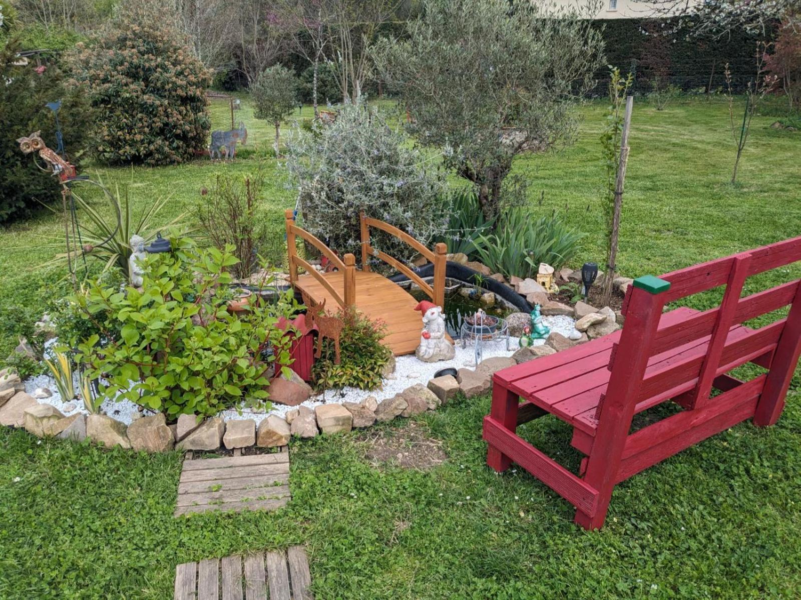 Chambre D'Hote Amitie Et Jardin Carmaux Luaran gambar